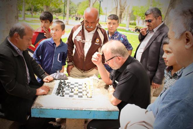Mens jeg tapte med glans for den dyktige iranerne.